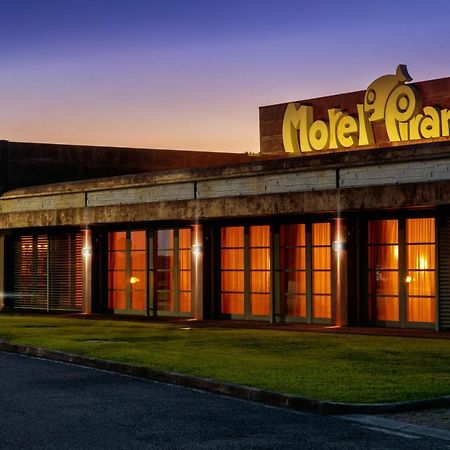 Motel Hotel Piranha Cameriano Luaran gambar