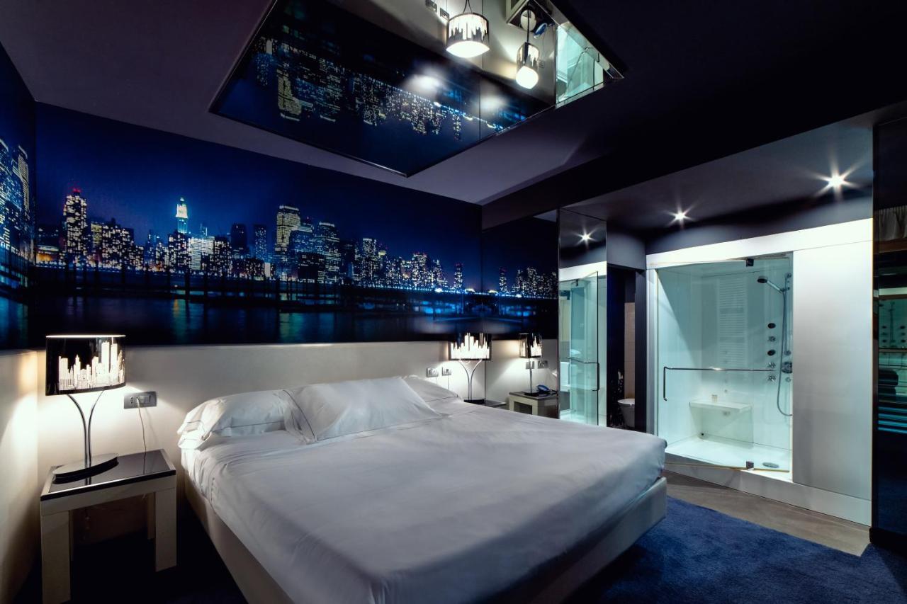 Motel Hotel Piranha Cameriano Luaran gambar
